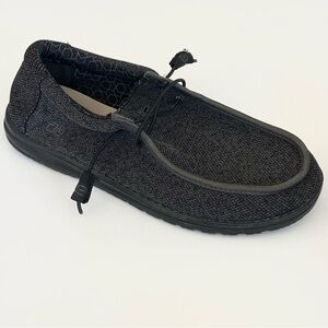 Hey Dude Wally Sox All Black Slip-On Loafers 10